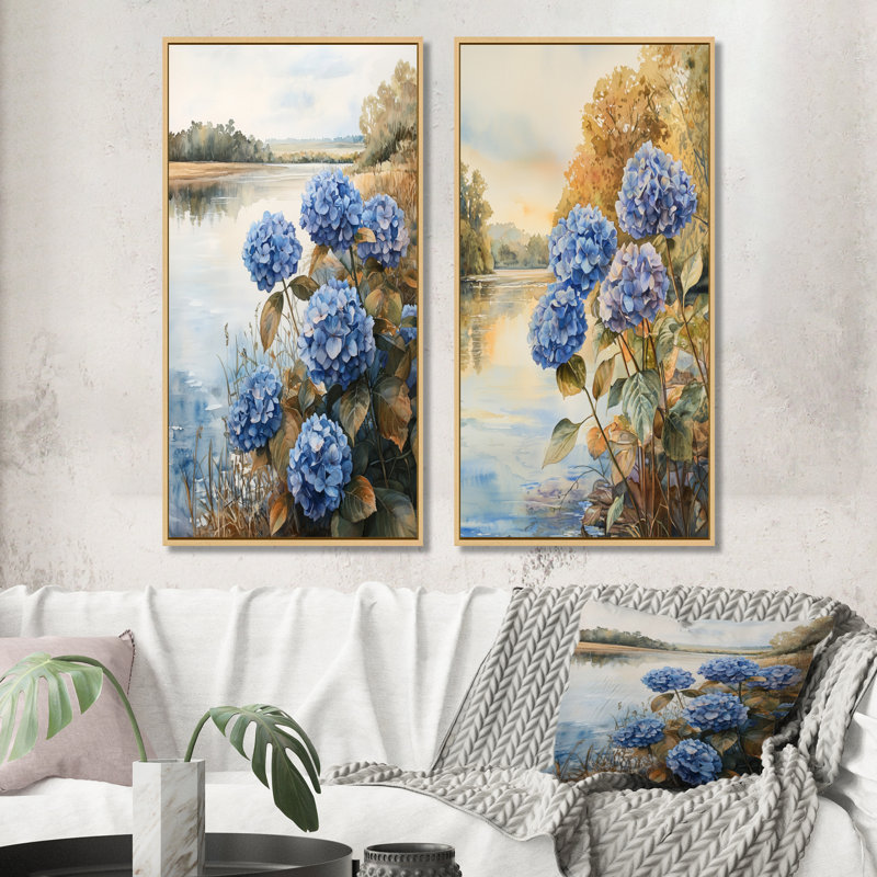 Hydrangeas par The Riverbank I - Collection de 2 panneaux de toiles florales, H 32 po x l 33 po, Cadre crème crème