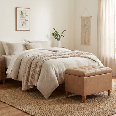 Chubbuck 24" Wide Tufted Rectangle Storage Ottoman