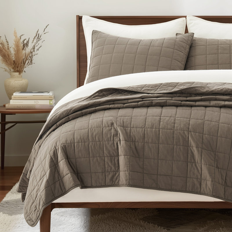 100% Cotton Box Stitch Quilt Set, Mocha Brown, King Quilt + 2 King Shams