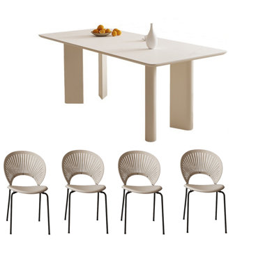 Table de salle à manger blanche