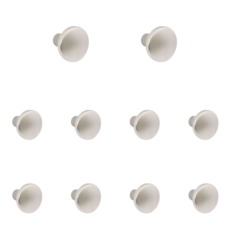 Lot de plusieurs boutons de meuble ronds Lancaster de 1-1/8 po de diamètre en nickel satiné, Nickel satiné