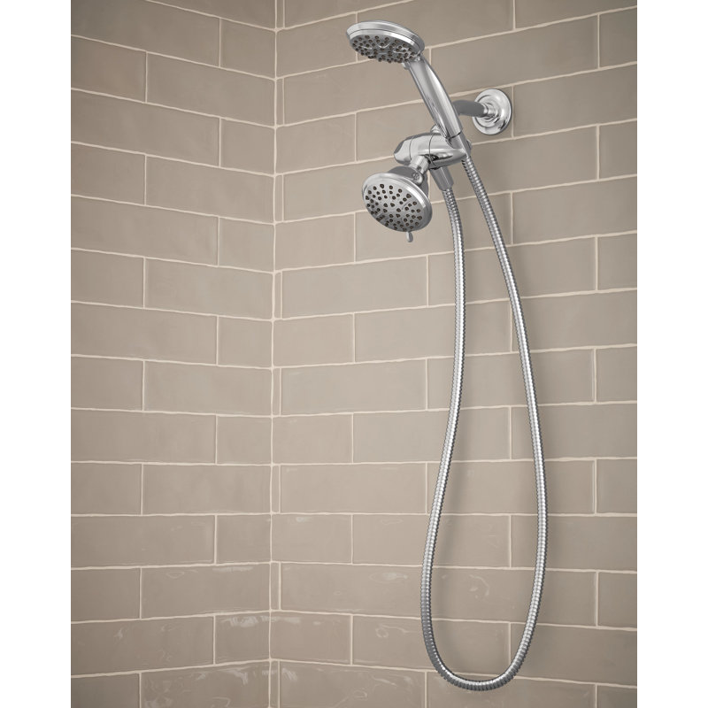 Douchette standard à 8 fonctions de 4,75 po avec douche à main Moen Attune