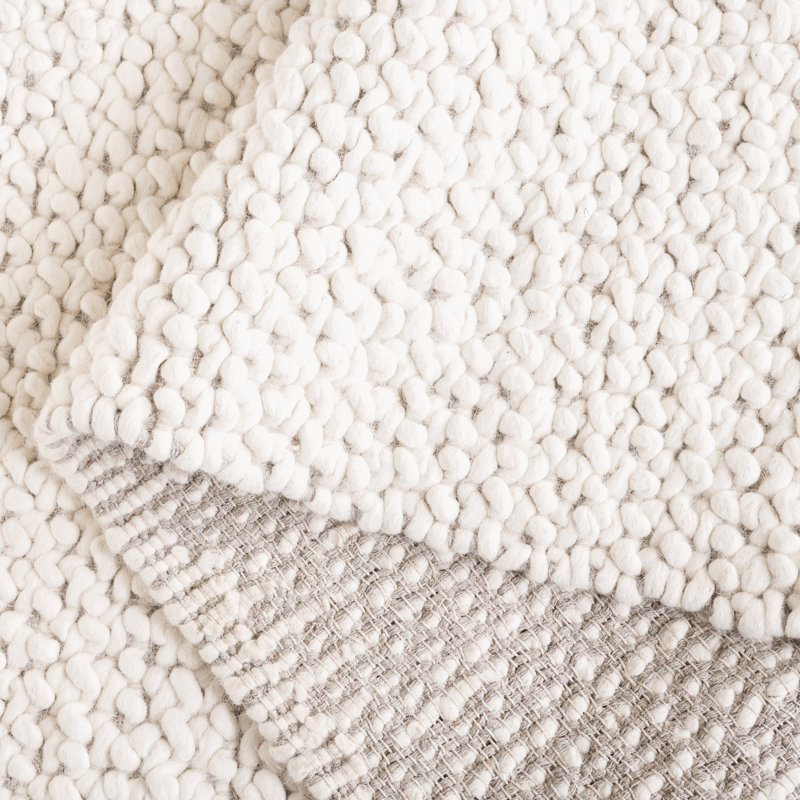Finnick 718 Area Rug In Ivory, Square 6'