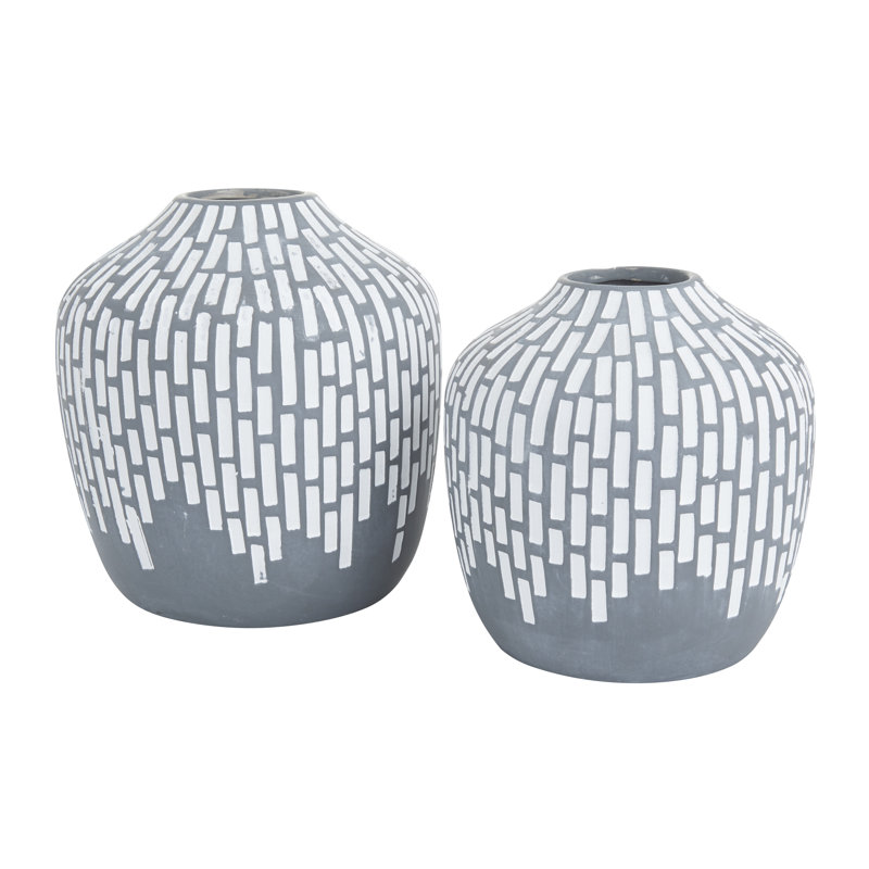 Ensemble de vases gris Cole and Gray, H 13 po x l 7 po x P 7 po