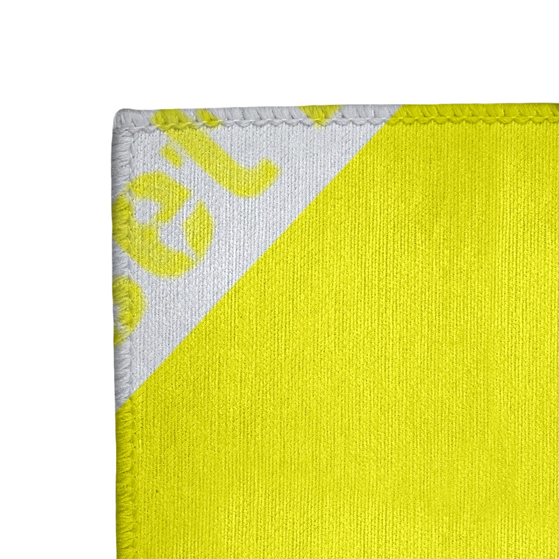 Tapis jaune poils longs à tissage plat, Rectangle 9 pi x 12 pi