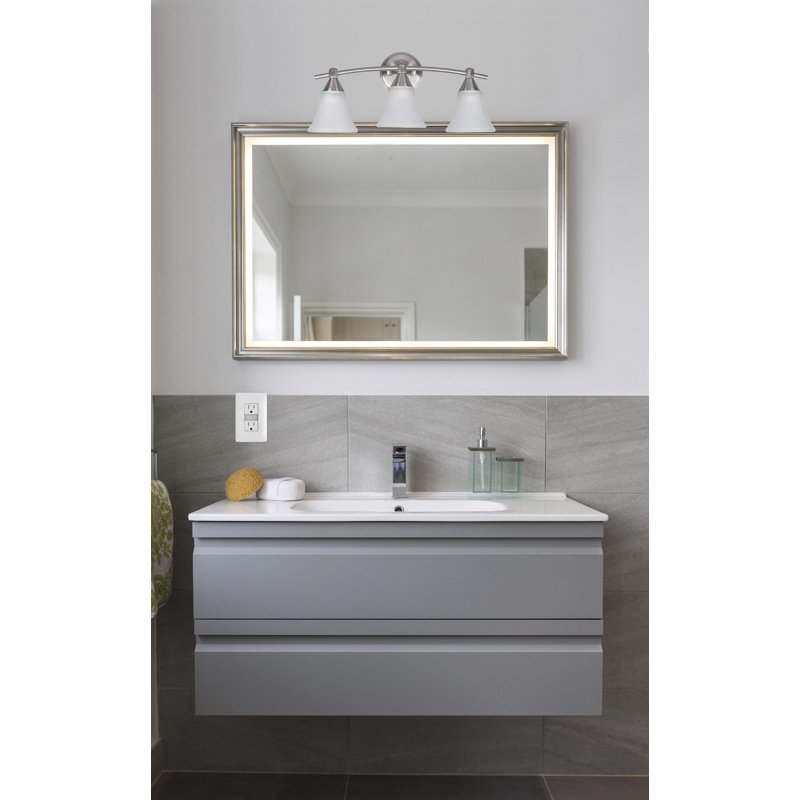 Éclairage pour salle de bain 3 lumières Kimbrell