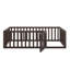 Structure de lit en bois avec clôture et porte-1199403457-1199403458