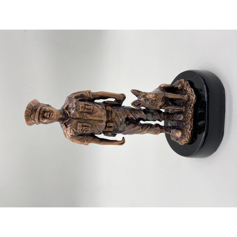 Baesemann Resin Figurine / Sculpture Decorative Object