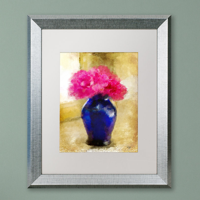 «Pink Carnations in Cobalt Blue Vase» par Kuehn, reproduction d'art sur toile encadrée, H 20 po x l 16 po x P 0,5 po, Blanc