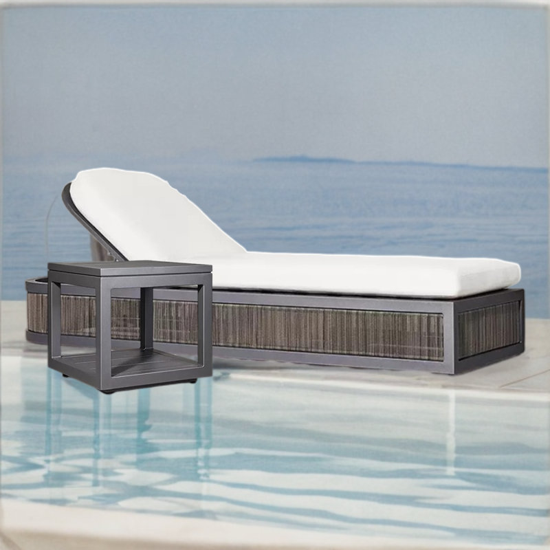 Outdoor Lounge Chair With Aluminum Frame Outdoor Chaise Lounge Set , Cushion Included