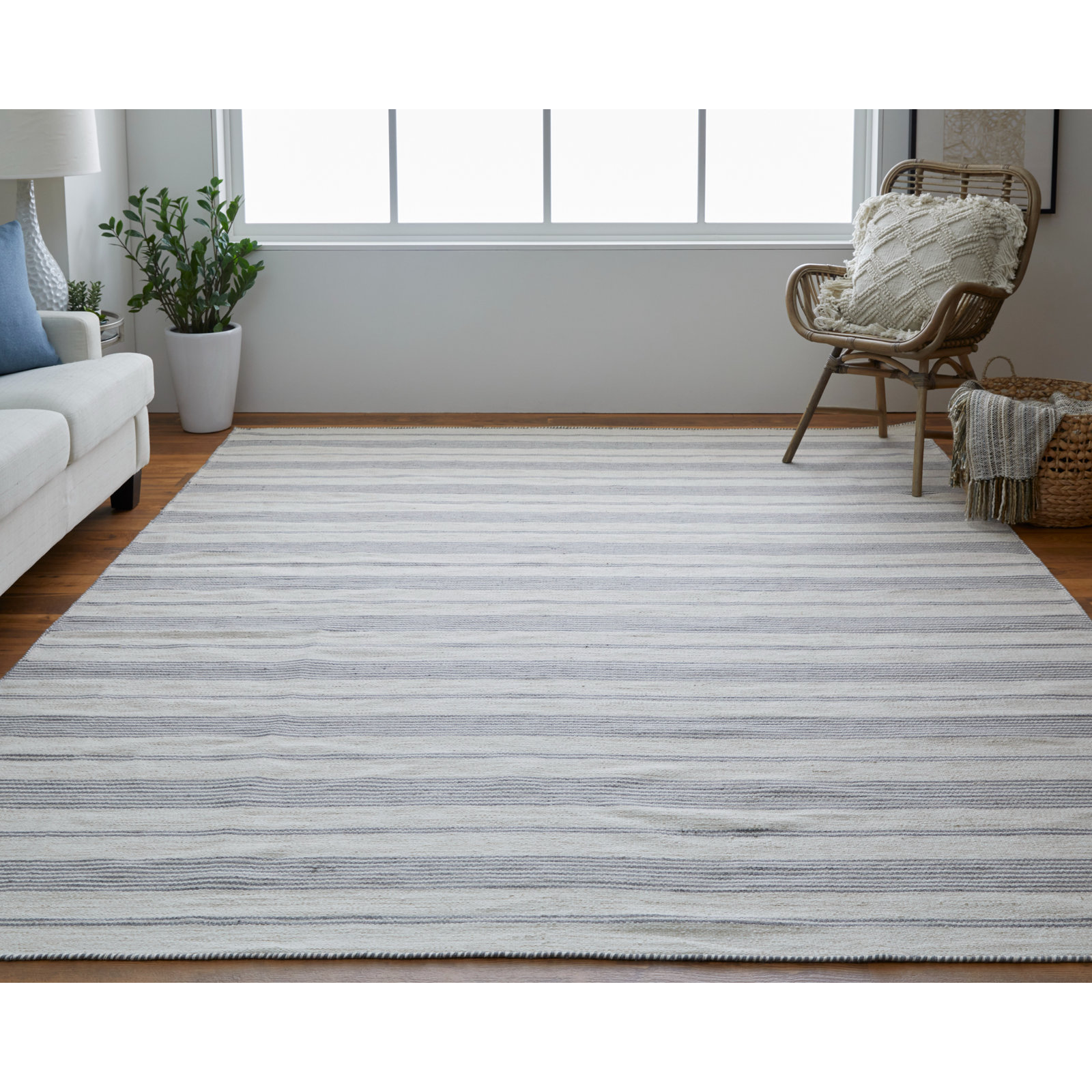 Shastina Handmade Recycled P.E.T Rug, Rectangle 4' x 6'