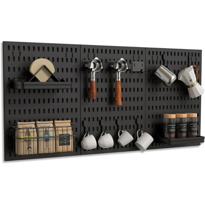 Ensemble de rangement mural Coffee Pegboard - Porte-tasse à café mural avec crochets, porte-gobelets et paniers - Postes à café pour la maison et le bureau (noir)