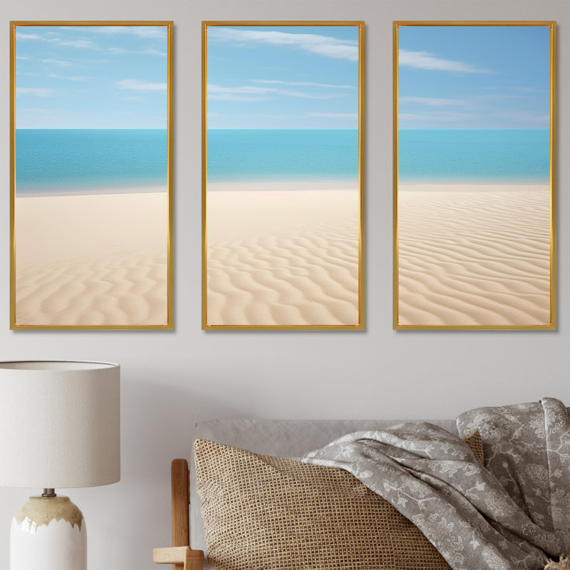 Ensemble de salon Coastal Hush Dreaming Beach Sand - Coastal Wall Art, H 40 po x l 60 po x P 1 po, Cadre flottant doré