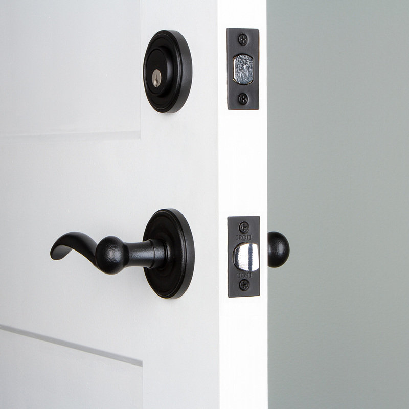 Ageless Iron Loch Rosette Entry Set with Single Cylinder Deadbolt and Tine Lever, 2.375, Left
