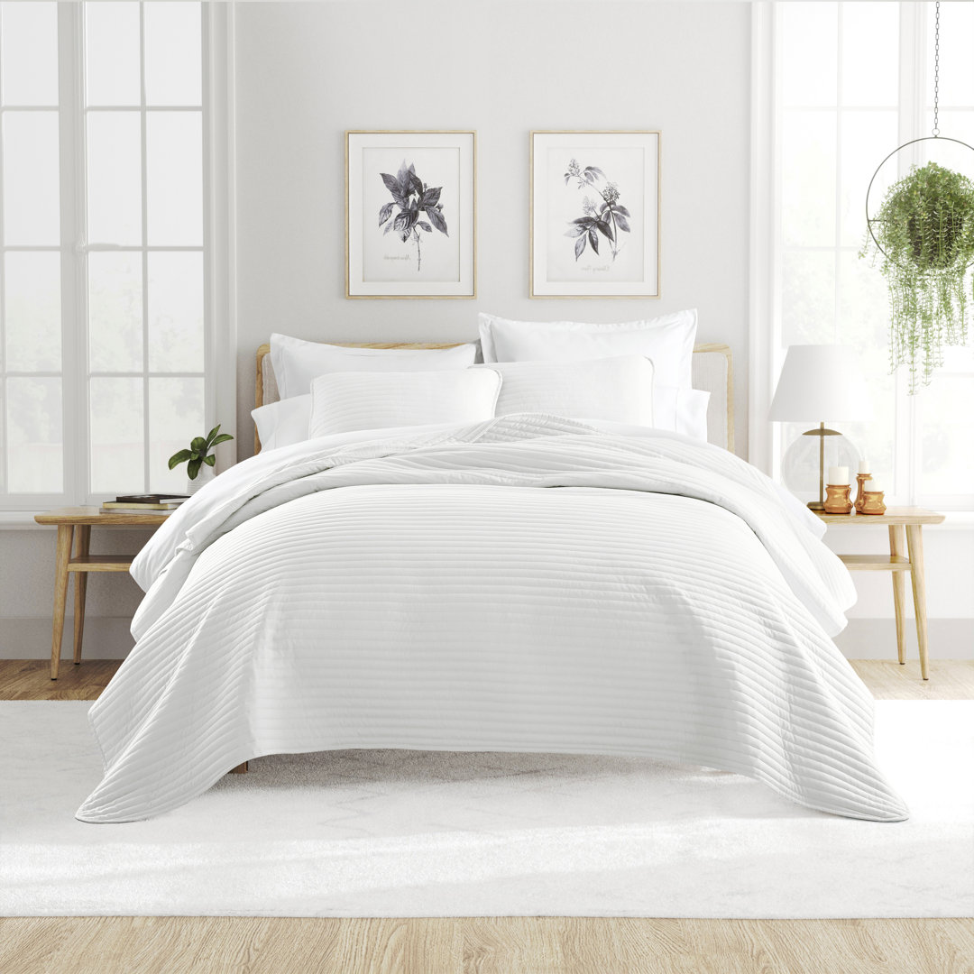 Becky Cameron Lightweight All Season Stripe Stitch Quilt Set with Shams Becky Cameron 