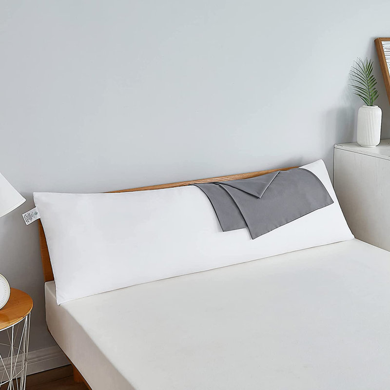 Fiber Medium Pillow, Gray