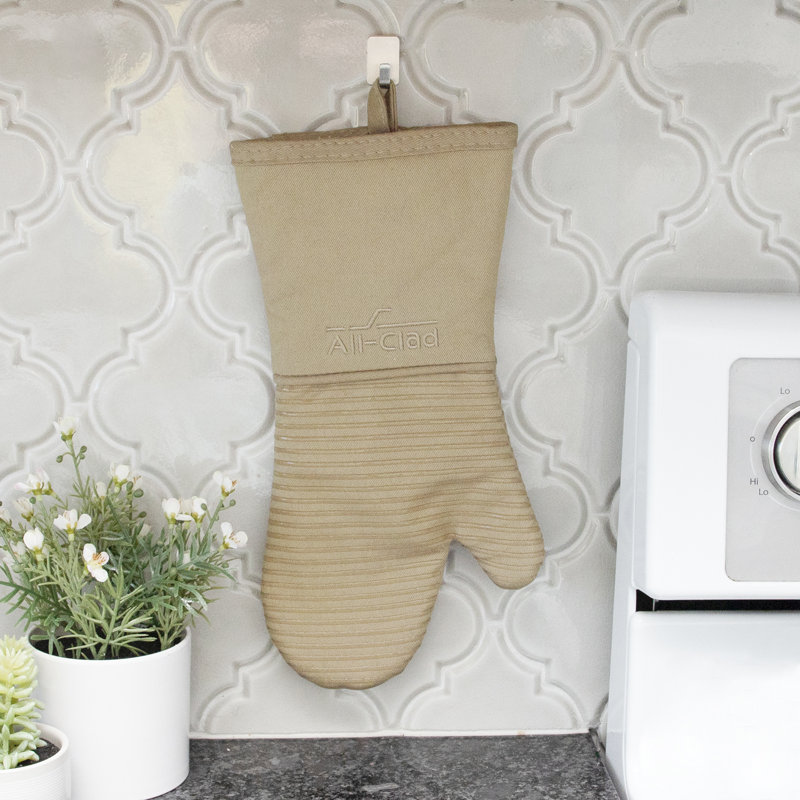 All-Clad Oven Mitt, Cappuccino