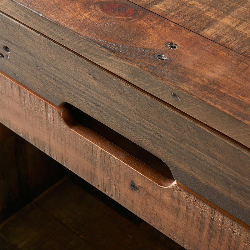 Table de chevet moderne - Finition en bois de pin, pieds en métal, option de rangement dans la chambre à coucher supplémentaire