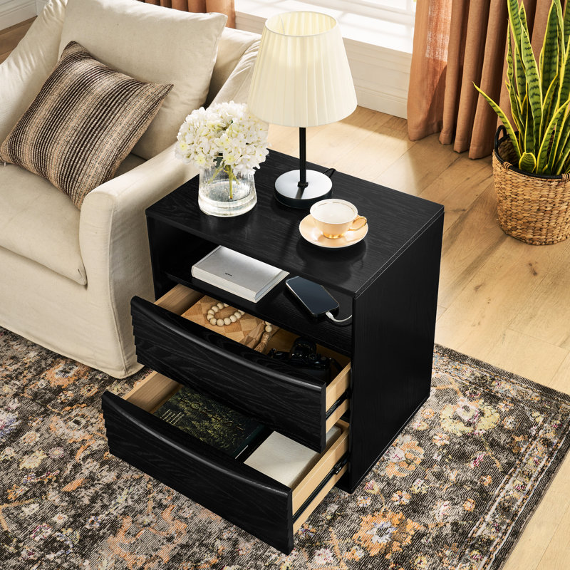Table de bout moderne de style Mid-Century noir avec station de charge, 2 tiroirs en bois massif et design - imperméable, convient aux éléments de la table de chevet du dortoir, au grand espace de rangement ouvert