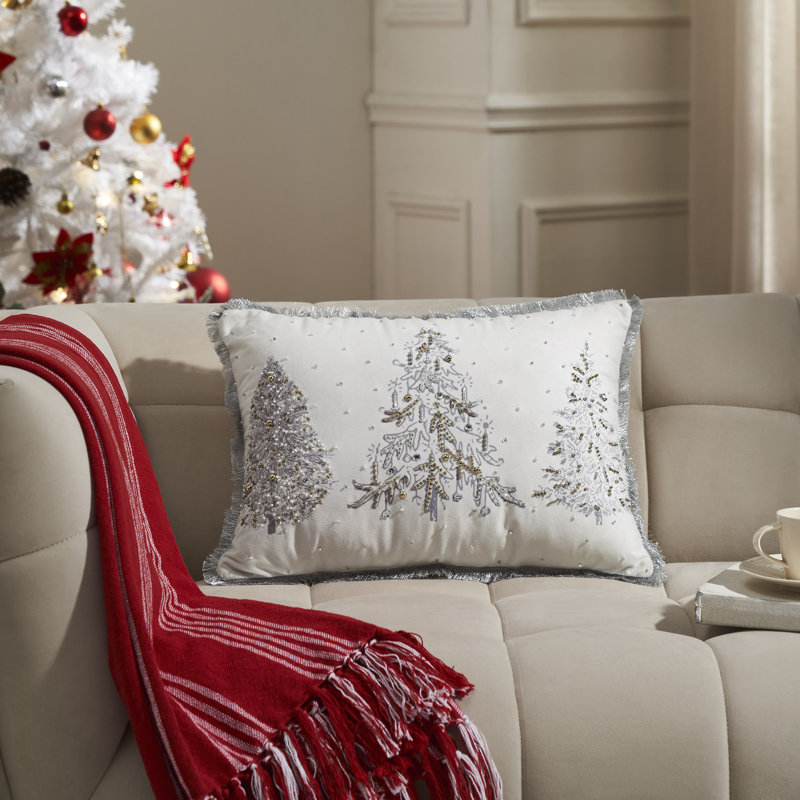 Coussin brodé cerf et pin 18, Blanc / argent / or