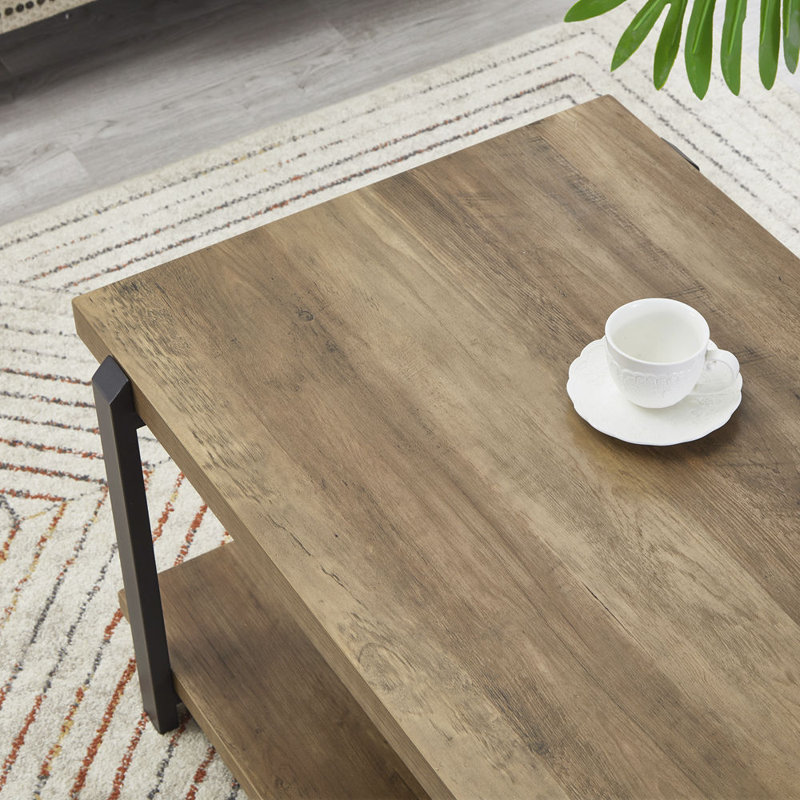  Table basse industrielle avec rangement Hulstein, Chêne