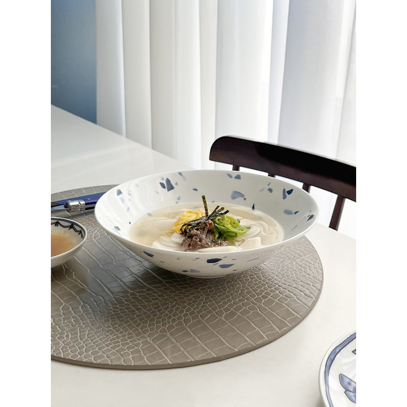 Napperon Dov, Gris chaleureux