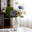 Ornements de fleurs simulées-1050452683