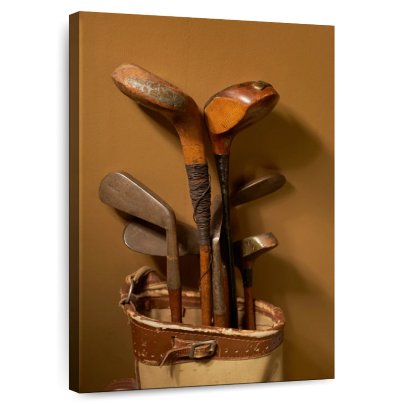 Vieux bâtons de golf en bois, H 39 po x l 26 po