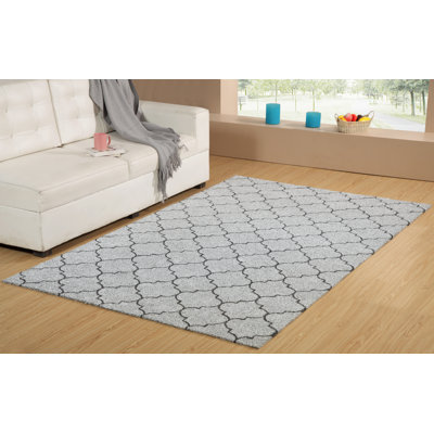 Riehl Geometric Indoor / Outdoor Rug