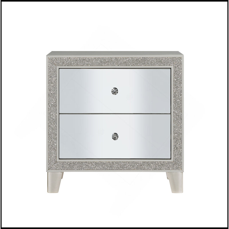 Table de chevet miroir et champagne