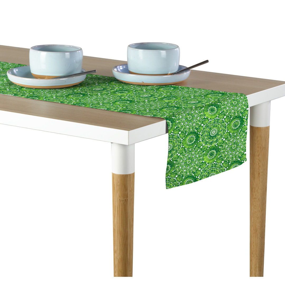 Arja Geometric St. Patrick's Day Table Runner East Urban Home 