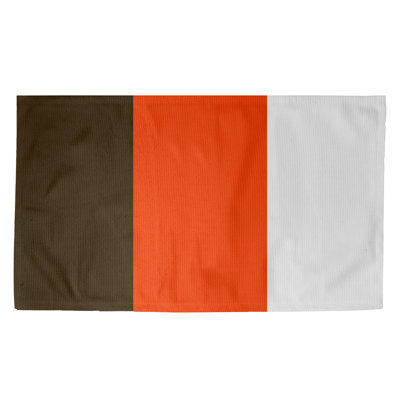Tapis brun/blanc pour salle de football cleveland