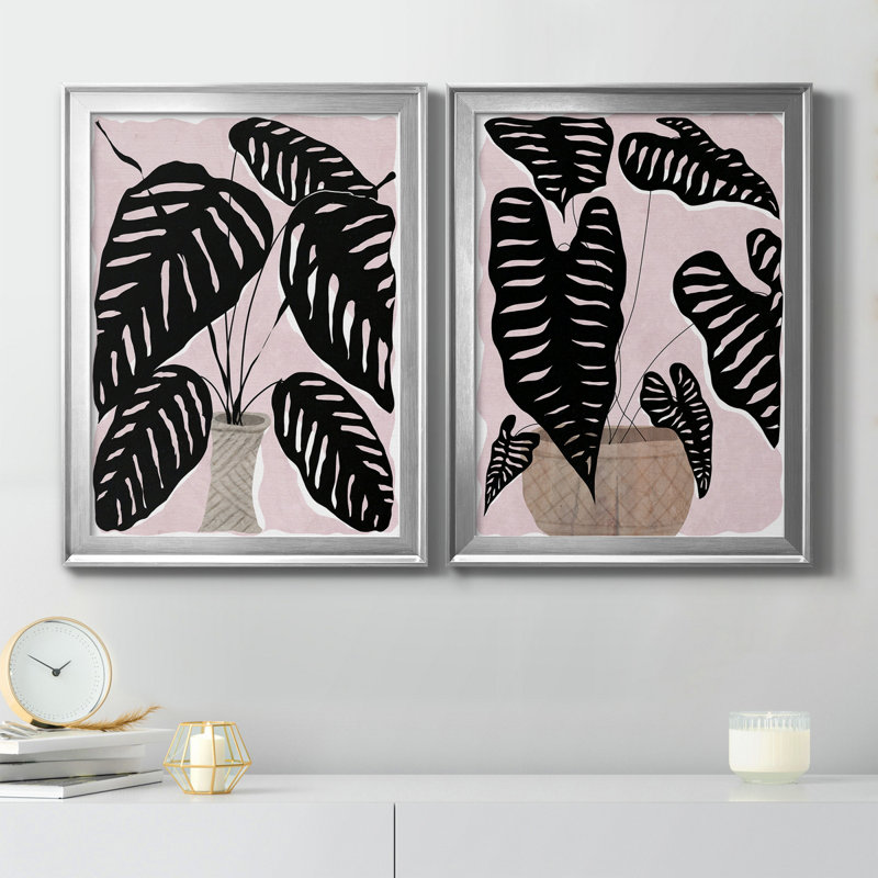 Plante en pot I - ensemble de 2 peintures sur toiles, Toile avec cadre argenté, H 22,5 po x l 61 po x P 1,5 po