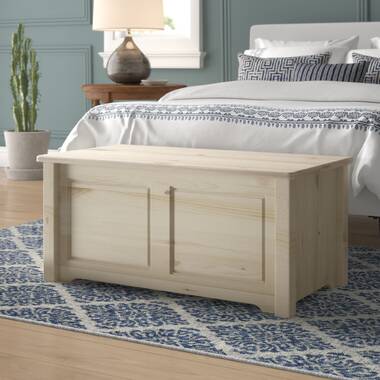 Homestead Collection Blanket Chest