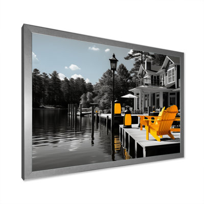 «Yellow and Gray Lakehouse Dockside Serenade II», reproduction sur toile