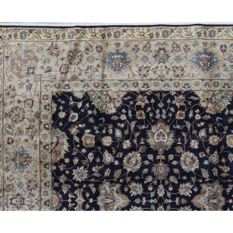 Tapis noir et brun de haute qualité noué à la main