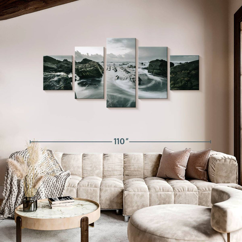 Barrika Rocky Avonna, 42" H x 92" W
