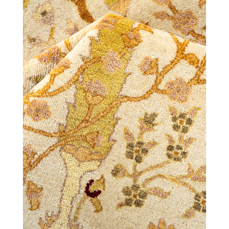 Tyechia One-of-a-Kind 6' 3" X 8' 9" 2000s Wool Area Rug in Ivory