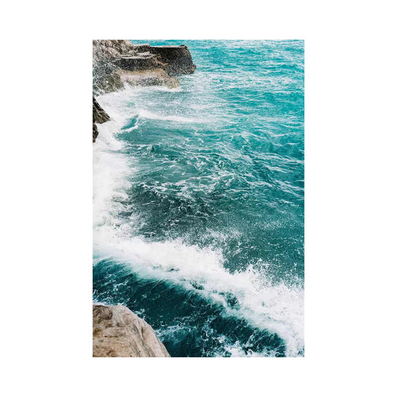 «Amalfi Coast Water xiv» par Bethany Young, reproduction de photo sur toile tendue, H 18 po x l 12 po x 1,5 po