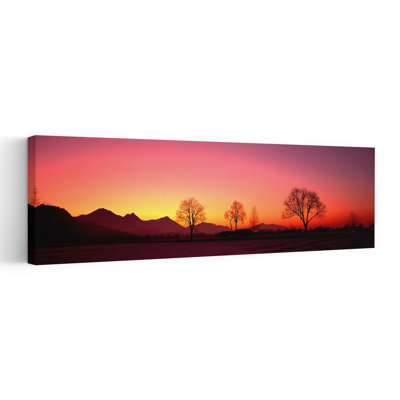 «Evening», Schwangau, Allemagne, paysage de montagne paisible et serein coloré