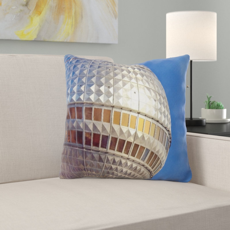 Coussin de tour télé