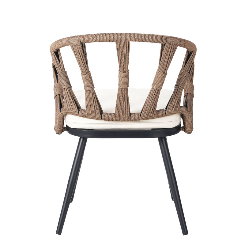 Ensemble d'extérieur contemporain avec chaises en rotin PE et table en bois plastique, Brun