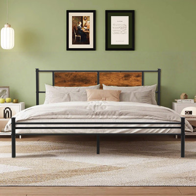 Structure de lit KING avec tête et pied de lit en bois