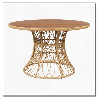 Table de salle à manger d'extérieur durable