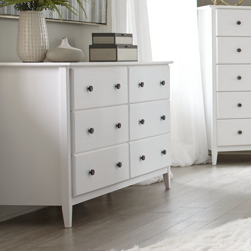 Greenport Solid Wood Piece Bedroom Set, Brushed White, Queen, 4 Pieces: Bed, 2 Nightstands, Dresser