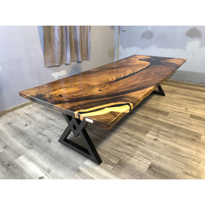 Monteverde Dining Table