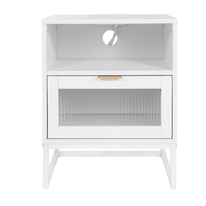 18.19'' W Nightstand, White