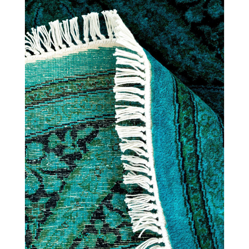 Fine Vibrance One-of-a-Kind 5' 1" X 5' 1" Hand Knotted Area Rug