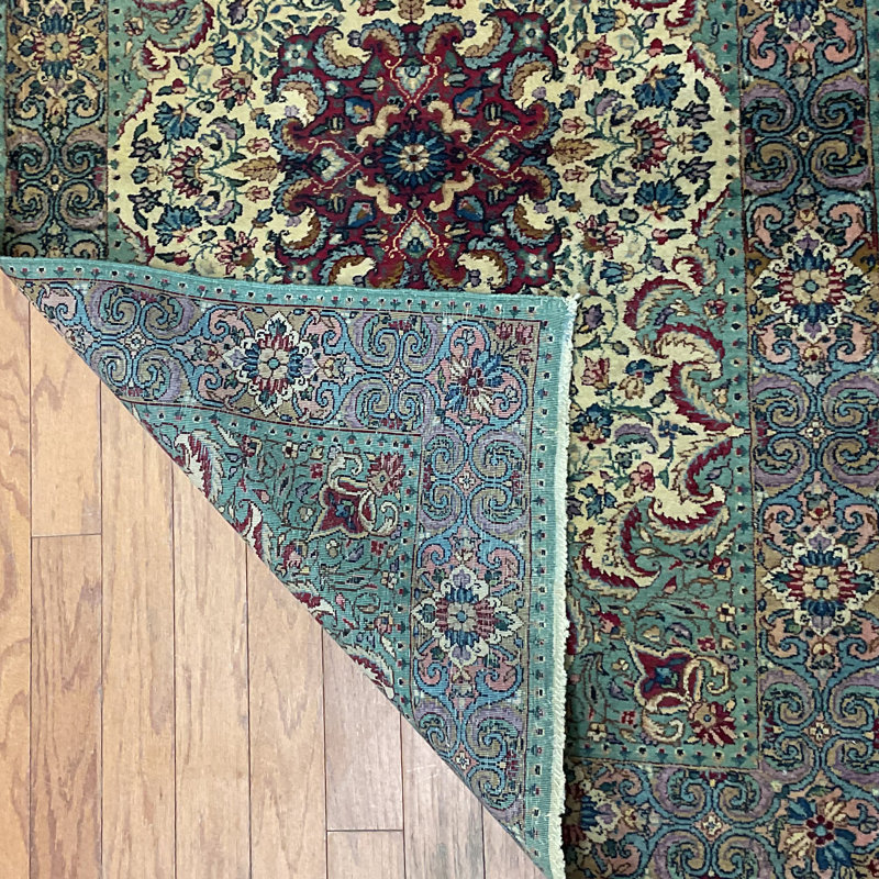  Tapis en soie Kirmon