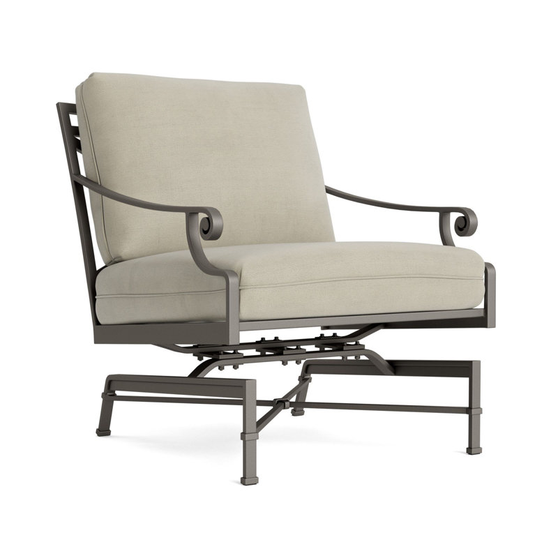 Venetian Outdoor Lounge Chair, Fusion Clay, Mica